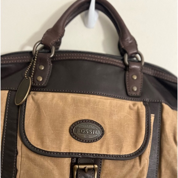 EUC Fossil Canvas and Leather Weekender Messenger Bag - Picture 6 of 16